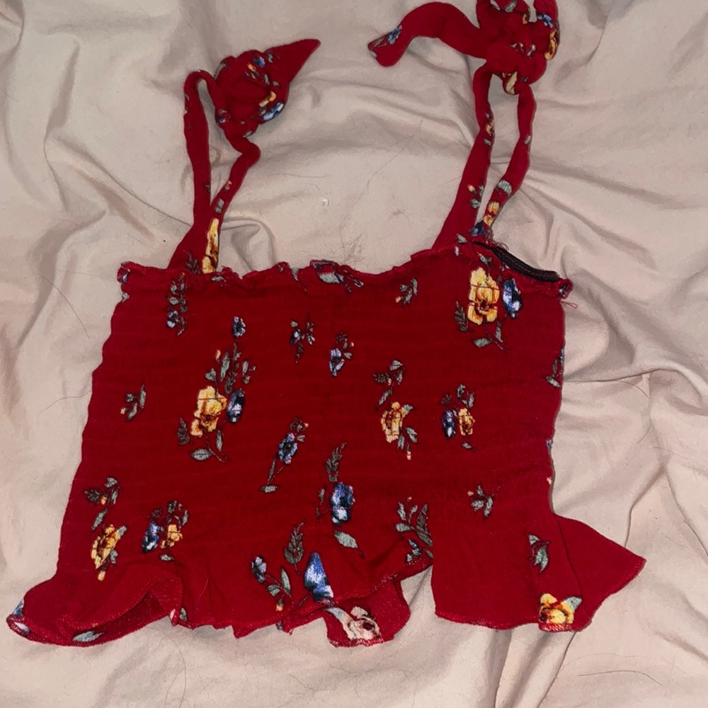 Kendall and Kylie crop top